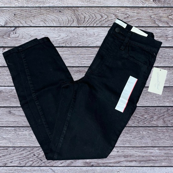 Universal Thread Denim - Universal Thread Women's Dark Black Skinny Jeans